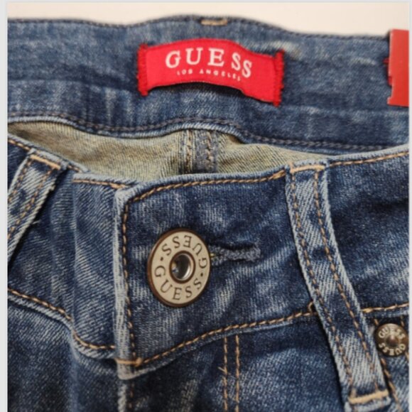 Guess Sarah Skinny Low- Rise Distressed Jeans Medium Vintage Wash - Picture 13 of 16